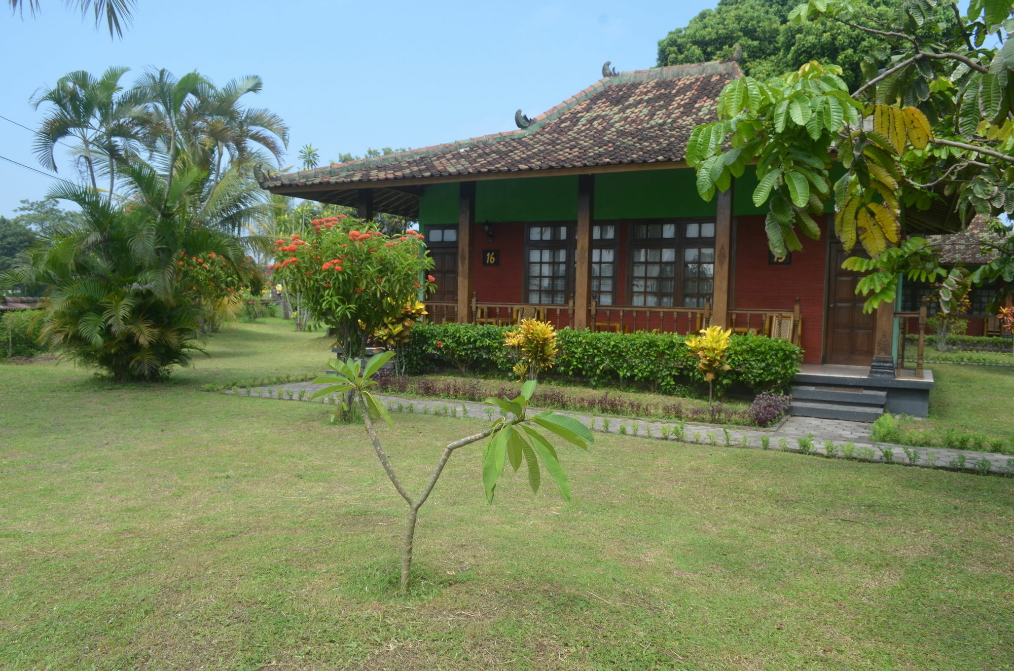 Poeri Devata Resort Hotel Prambanan Esterno foto