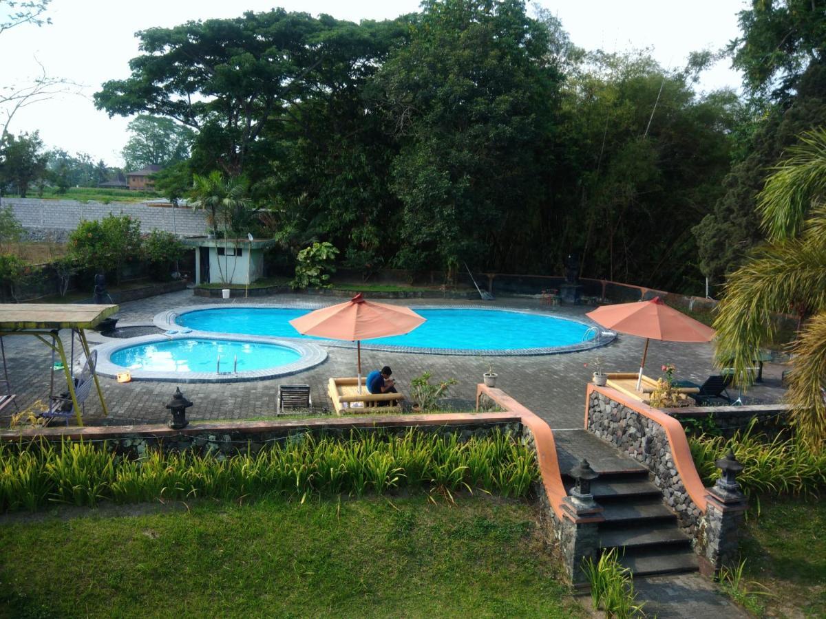 Poeri Devata Resort Hotel Prambanan Esterno foto